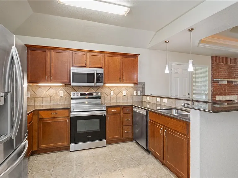 4524 Canyon Rdg — Photo 20