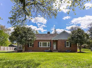 5009 Henderson Rd, Temple Hills, MD 20748