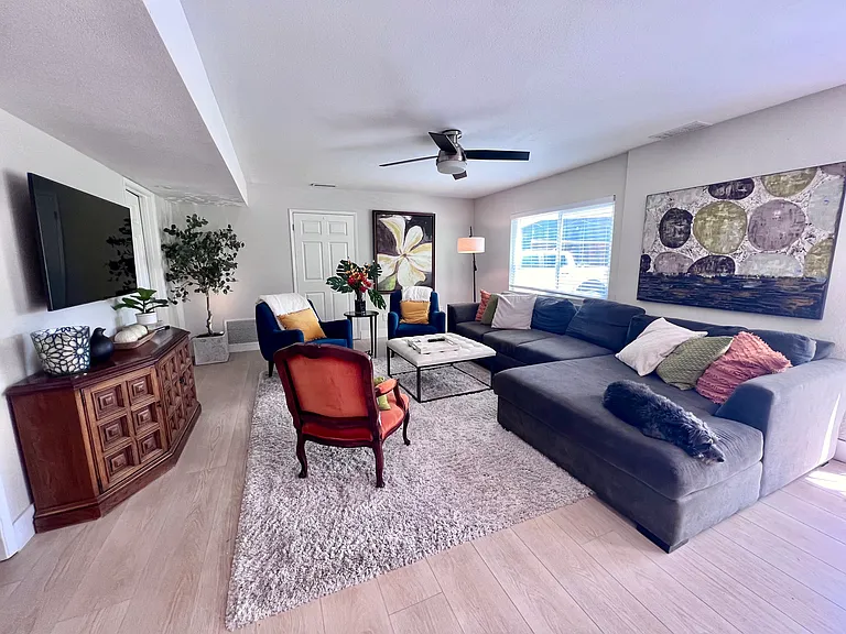 753 Val Sereno Dr — Photo 21