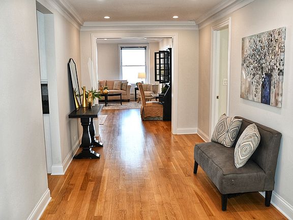 2nd image of 3740 N Lake Shore Dr APT 15A