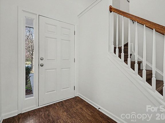 3rd image of 4527 Belmar Place Rd