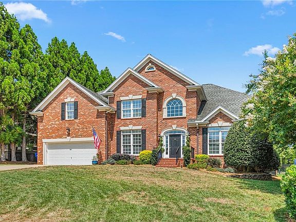 2nd image of 6002 Windsor Cir
