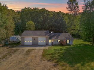 6333 Brown Rd, Jonesville, MI 49250