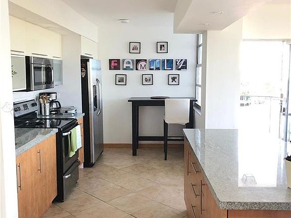 2nd image of 11930 N Bayshore Dr APT 408
