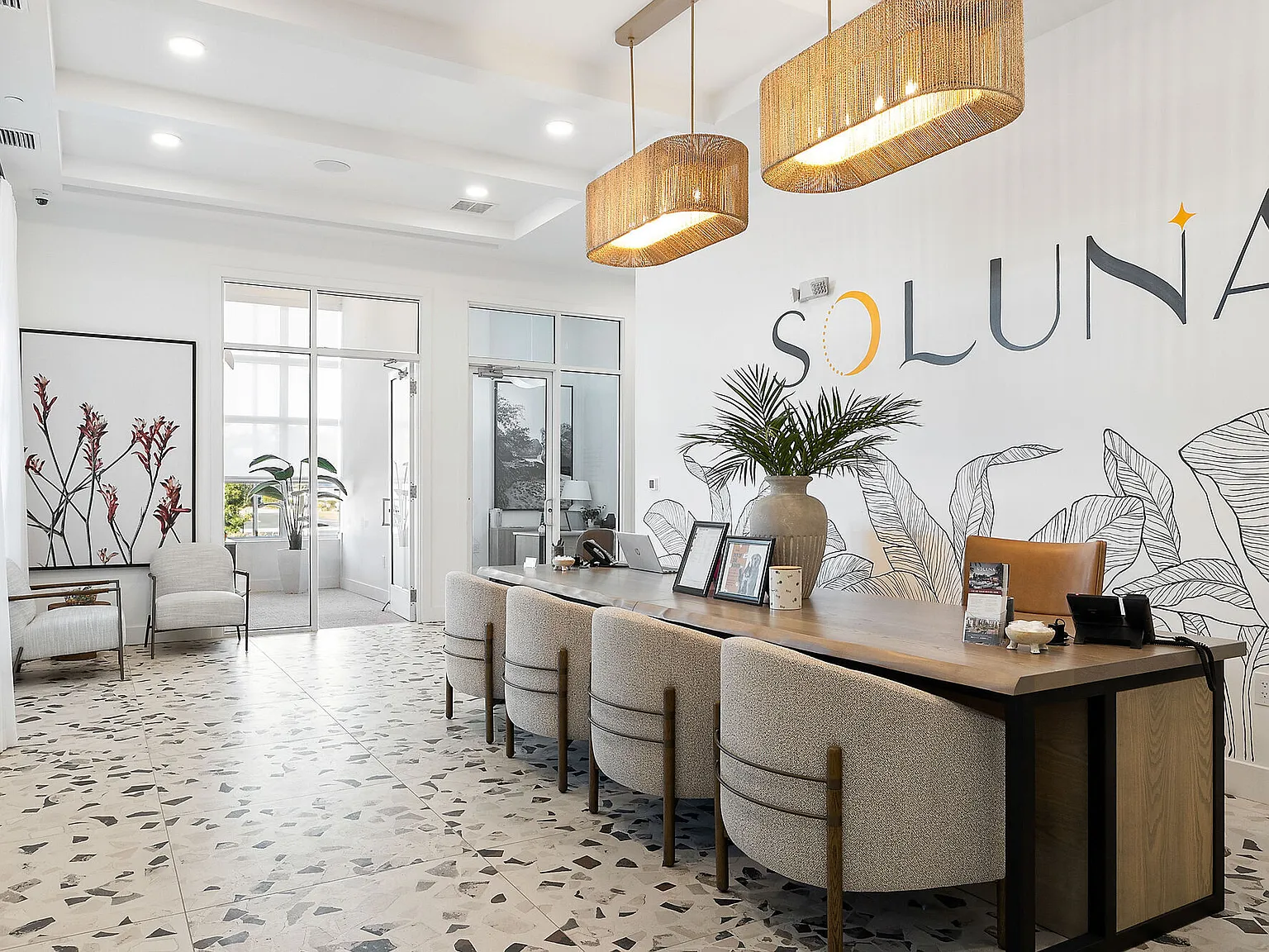 Soluna — Photo 1