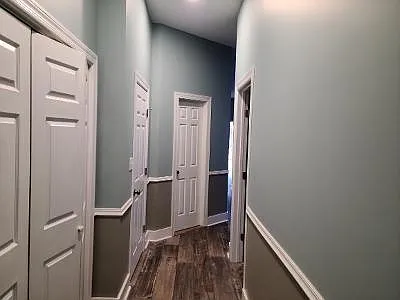 Hallway going to bedrooms