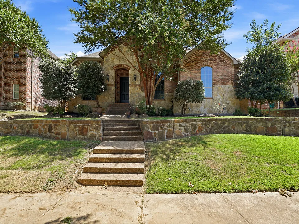 2310 Queen Morgan Ln