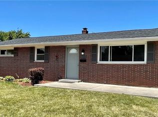 609 Corona Ave, Kettering, OH 45419