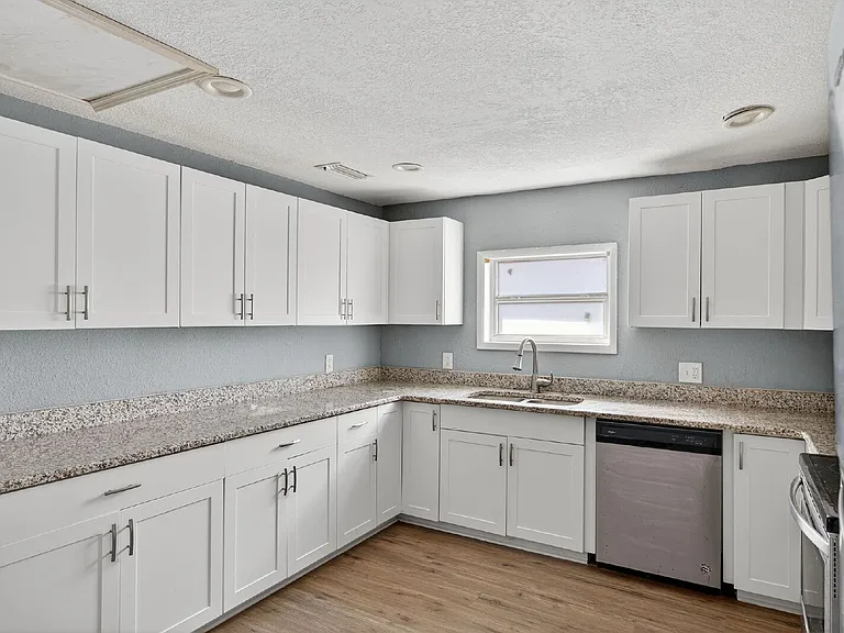 5801 Virginia Ave — Photo 25