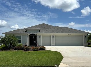 5827 Wood Stork Way, The Villages, FL 32163