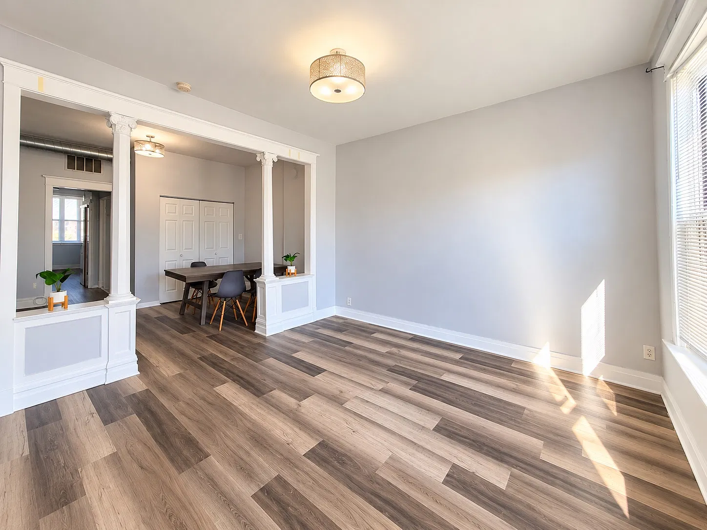 3 bed, 1200 sqft, $2,250 — Photo 3