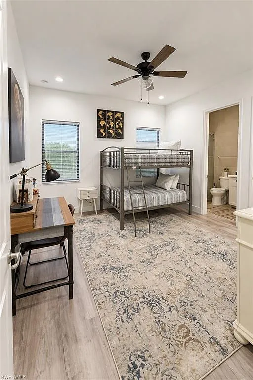 4 bed, 4.5 bath, 4350 sqft, $13,000 — Photo 4