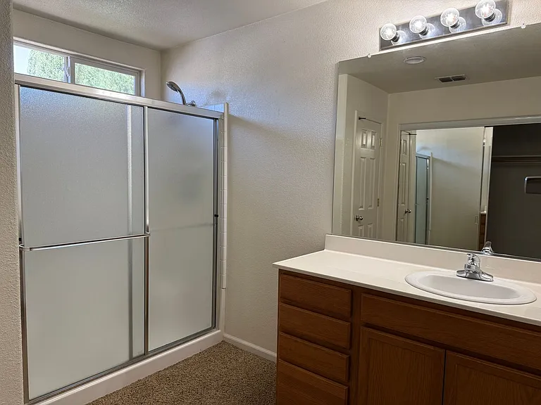 2931 Logansport Way — Photo 28