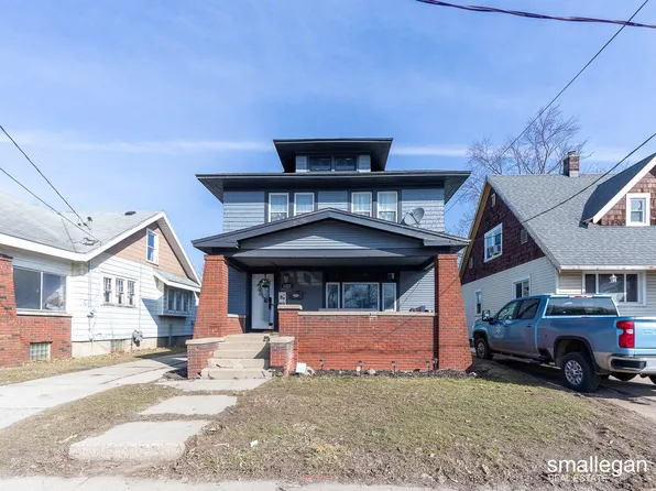 1527 Chicago Dr SW, Wyoming, MI 49509