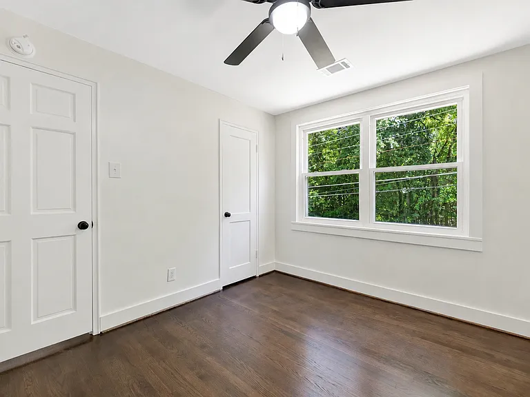 1701 Valley Ave #C — Photo 28