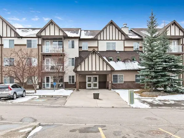 200 E Community Way #2111, Okotoks, AB T1S 2L2