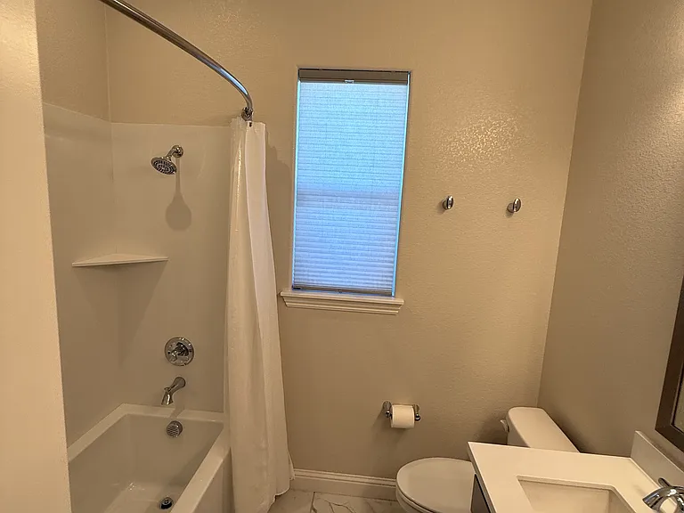 3121 Whistling Way — Photo 27