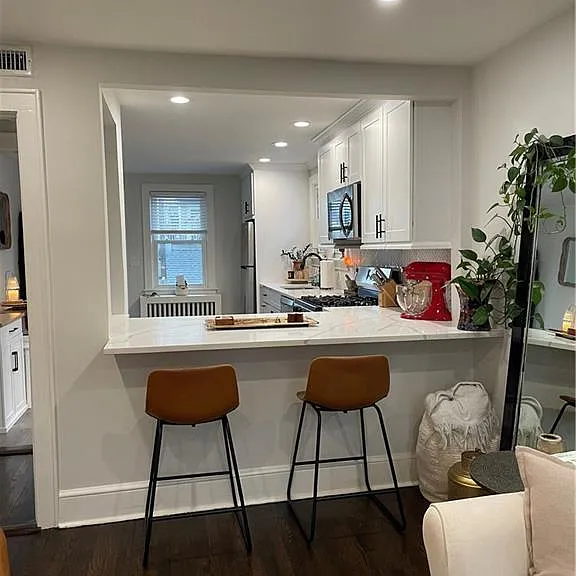 60 Weaver St — Photo 7
