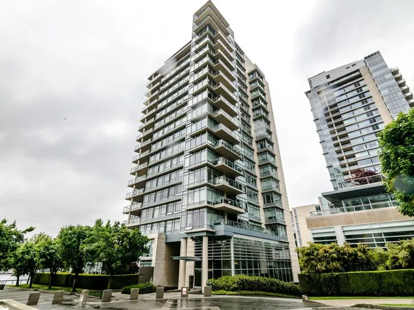1515 Homer Mews #903, Vancouver, BC V6Z 3E8