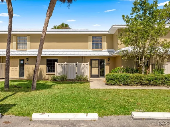 11549 W Bayshore Dr, Crystal River, FL 34429