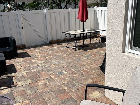 4th image of 3647 Pine Oak Cir APT 101