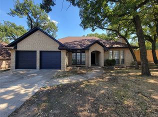 100 NE Brushy Mound Rd, Burleson, TX 76028