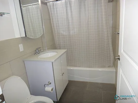 Rented by Property Link Mgmt, LLC | media 1