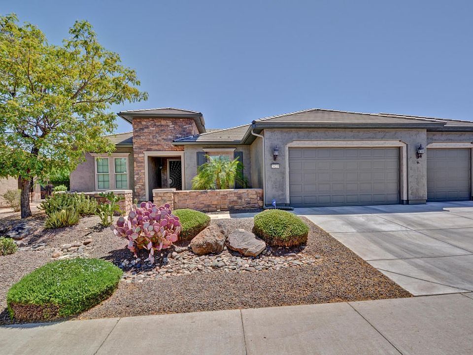 1st image of 20235 N 272nd Ln