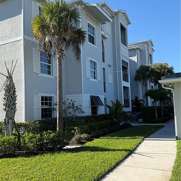 5715 Double Eagle Cir #4411 — Photo 4