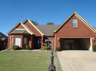 1634 Drake Cv W, Hernando, MS 38632