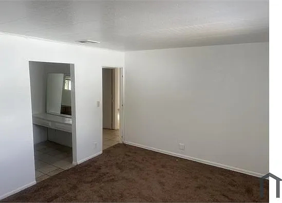 9000 Zuni Rd SE #D — Photo 6