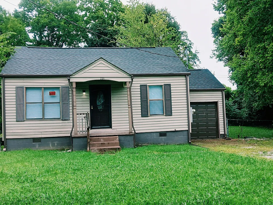731 Henderson Dr