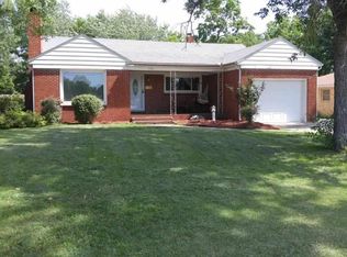 505 E Clinton St, Clinton, MO 64735