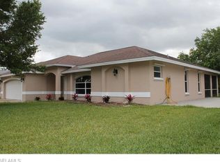 18105 Wells Rd, North Fort Myers, FL 33917