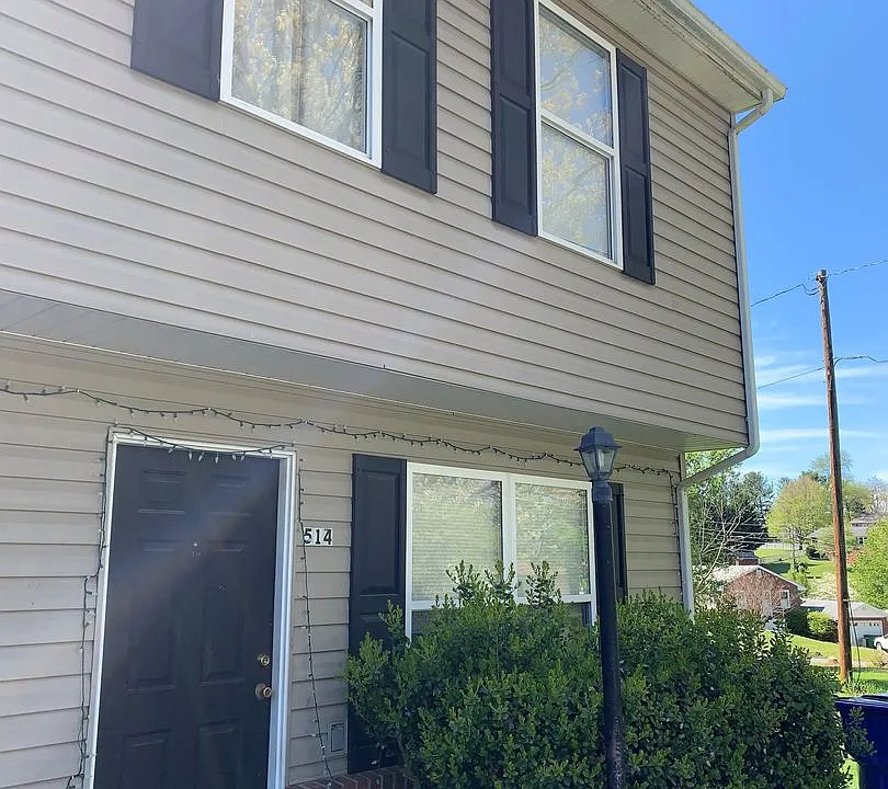 514 Craig St