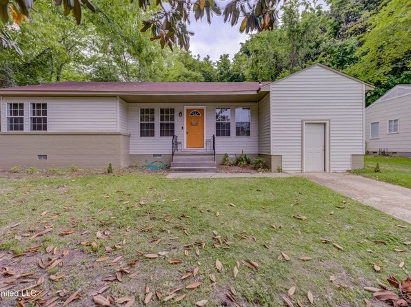 123 Bering St, Vicksburg, MS 39180