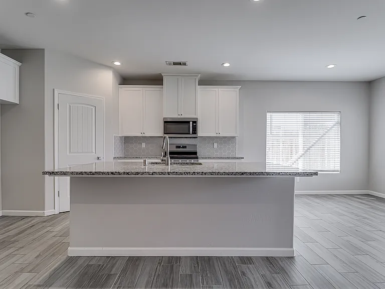 8400 Jean Anne St — Photo 16