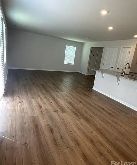 212 Brentwood Dr — Photo 10