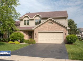 863 Fieldcrest Dr, Bolingbrook, IL 60490