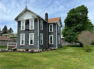 26 Daniels Ave, Conneaut, OH 44030
