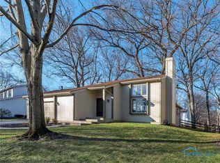 3633 Woodspring Rd, Sylvania, OH 43560