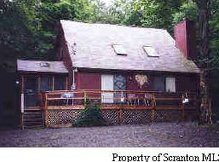 2778 Rockway Ct, Lake Ariel, PA 18436