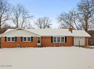 6615 Tanner Bridge Rd, Jefferson City, MO 65101