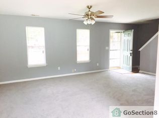 6621 Commack Dr, Charlotte, NC 28216