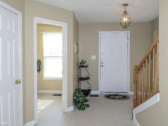 5th image of 35930 Newberry Crossing Pl
