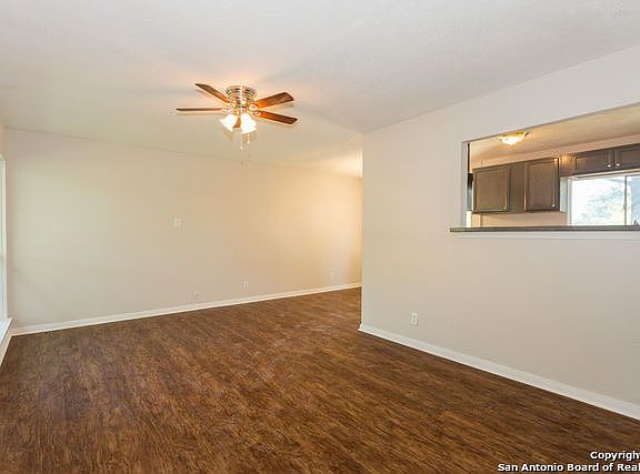 5th image of 2415 Glen Ivy Dr