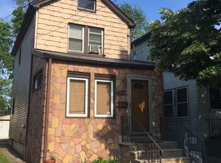 13125 135th Pl, South Ozone Park, NY 11420