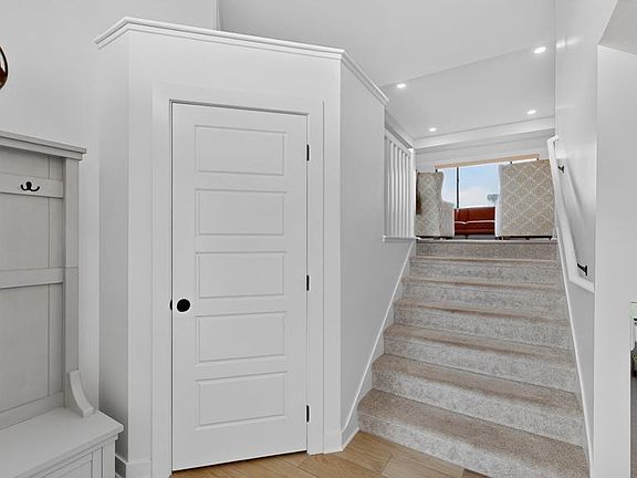 3rd image of 6201 55th Ave NW