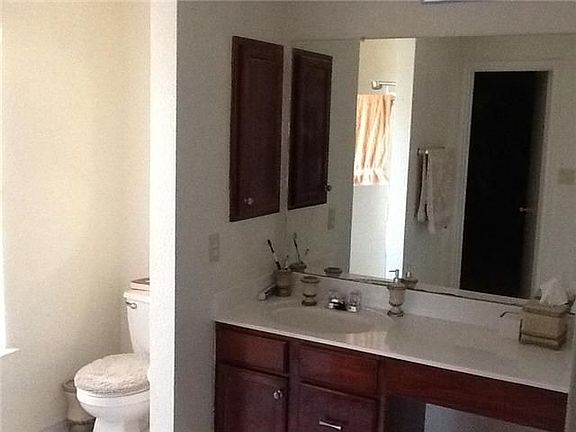 4th image of 1111 Collinwood West Dr