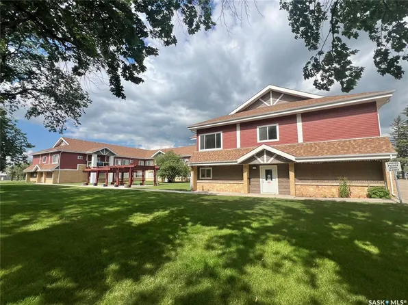 UNIT 112-302 Bemister AVENUE E, Melfort, SK S0E 1A0